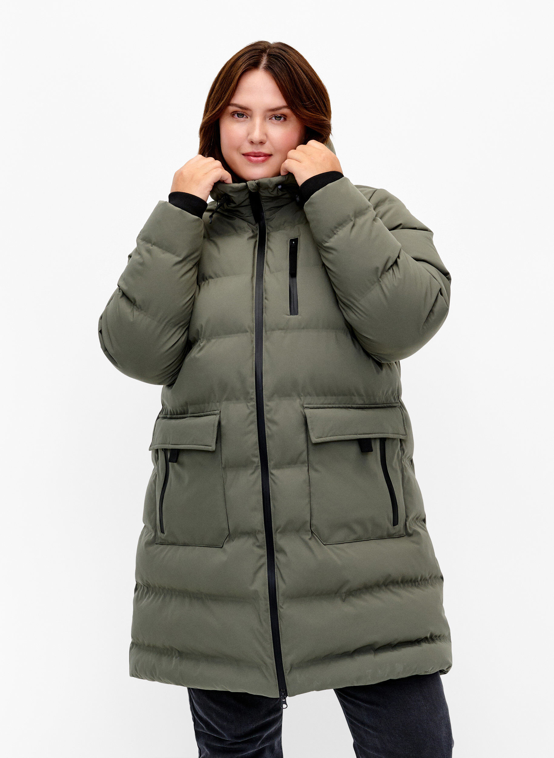 Doudoune avec capuche et poches, Vert, Model