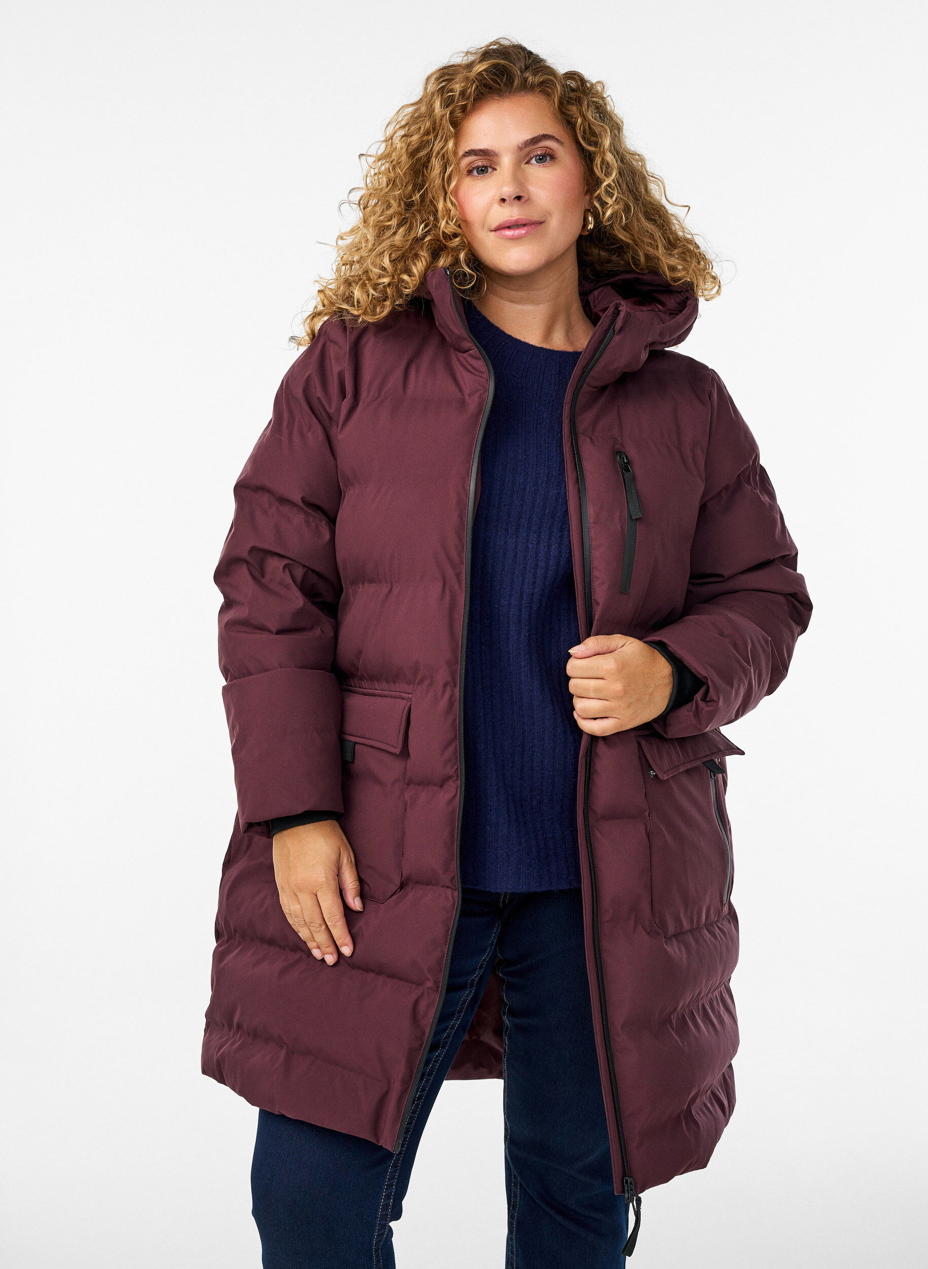 Doudoune avec capuche et poches, Bordeaux fonc&eacute;, Model