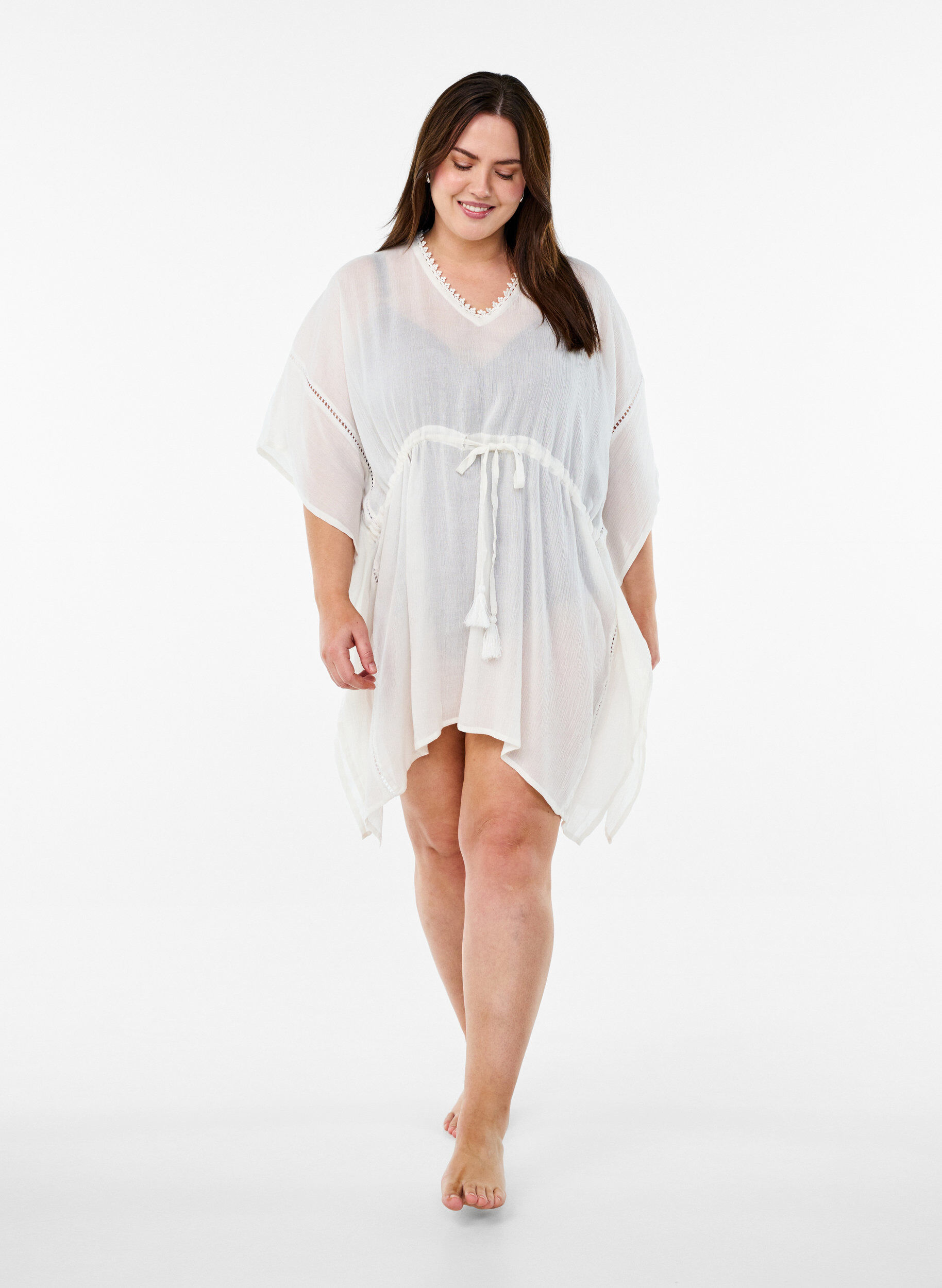 Zizzi Poncho de plage &agrave; nouer &agrave; la taille, Blanc, Model image number 1
