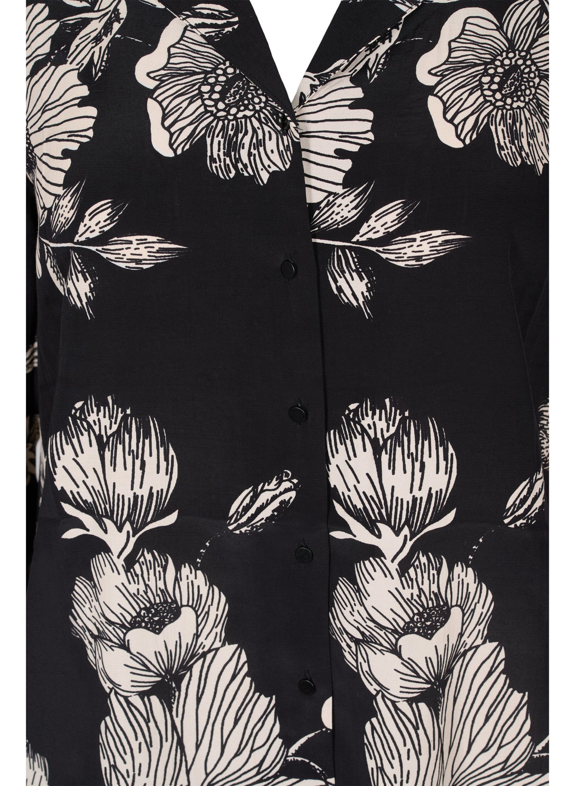 Zizzi Chemise longue en viscose &agrave; fleurs, Black White AOP, Packshot image number 2