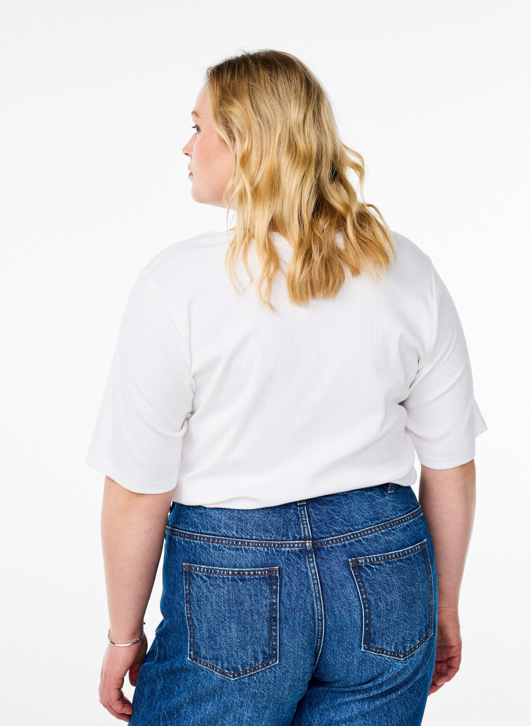 Zizzi Chemisier en jersey c&ocirc;tel&eacute; &agrave; manches courtes, Blanc, Model image number 2