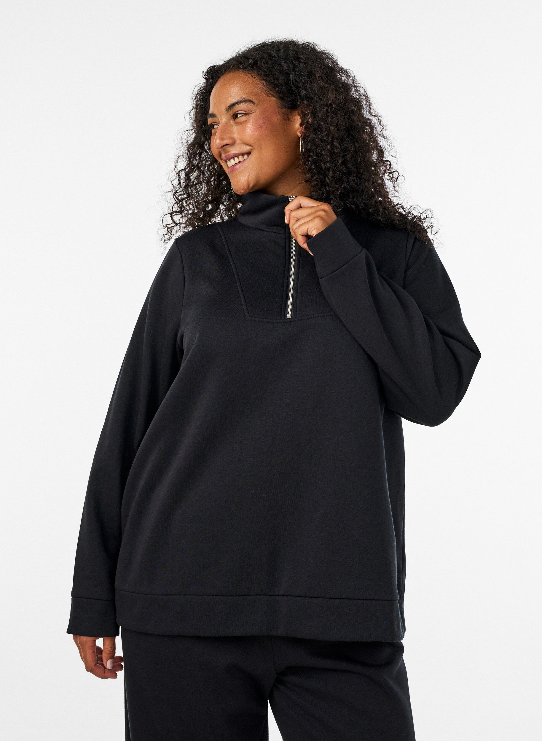 ZizziSweat-shirt avec col montant et fermeture zipp&eacute;e, Noir, Model image number 0