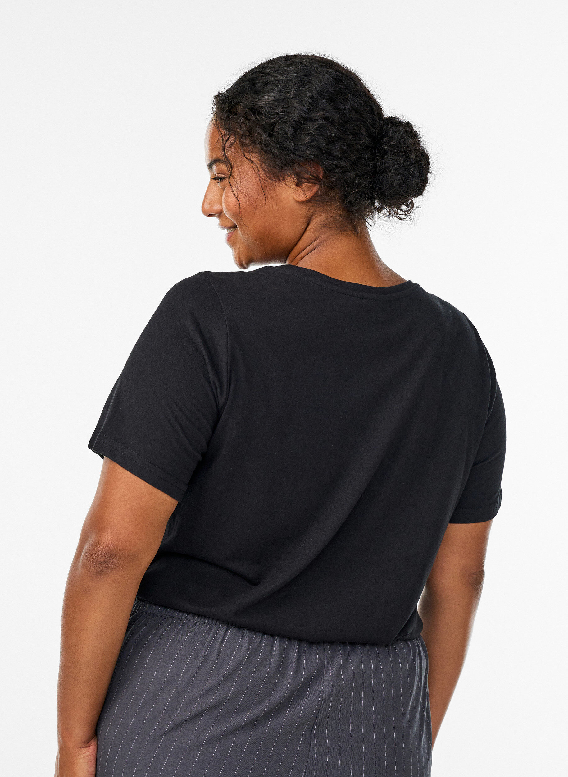 Zizzi FLASH - T-shirt imprim&eacute;, Noir, Model image number 2