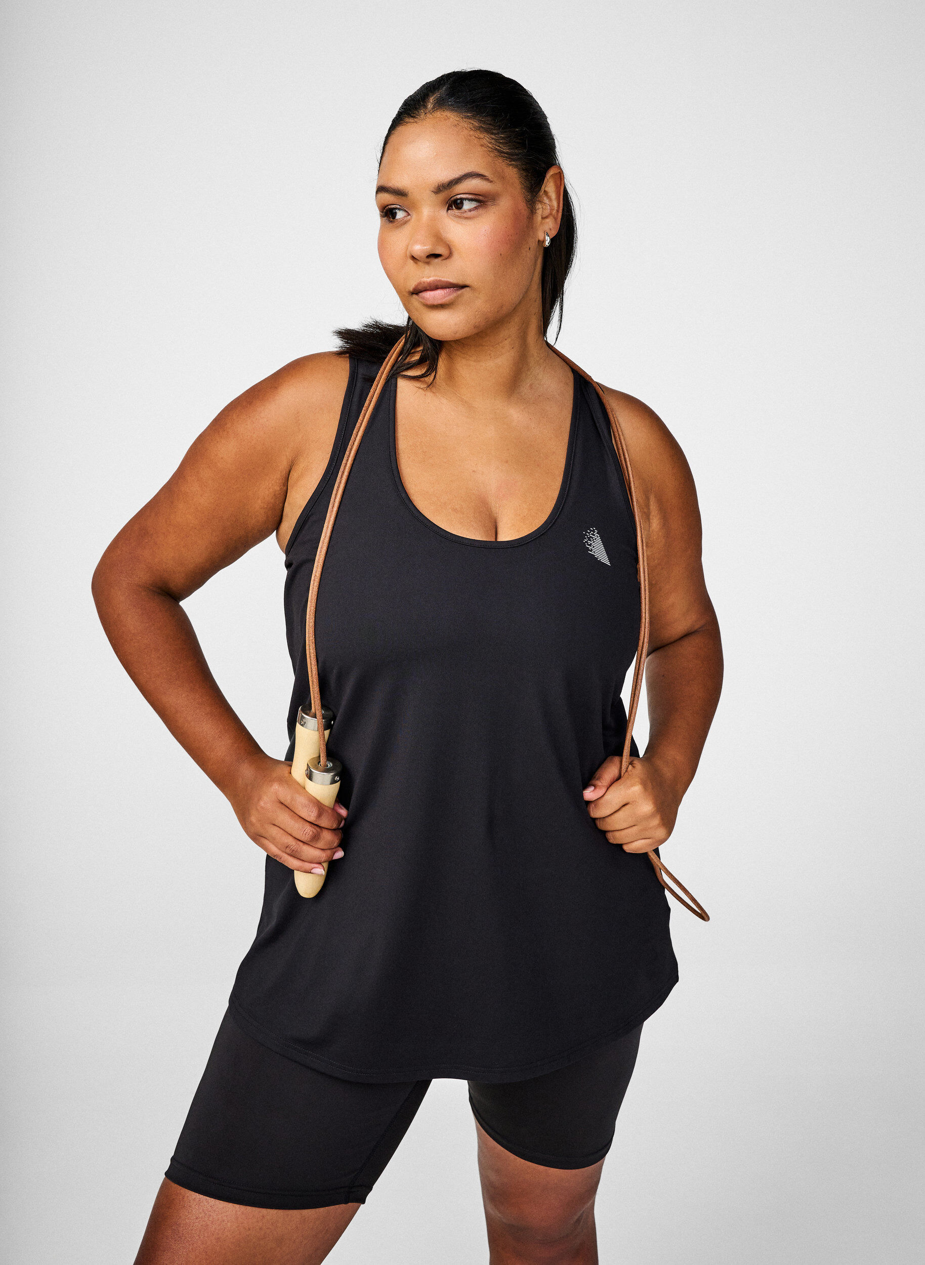 Top de sport avec dos nageur 