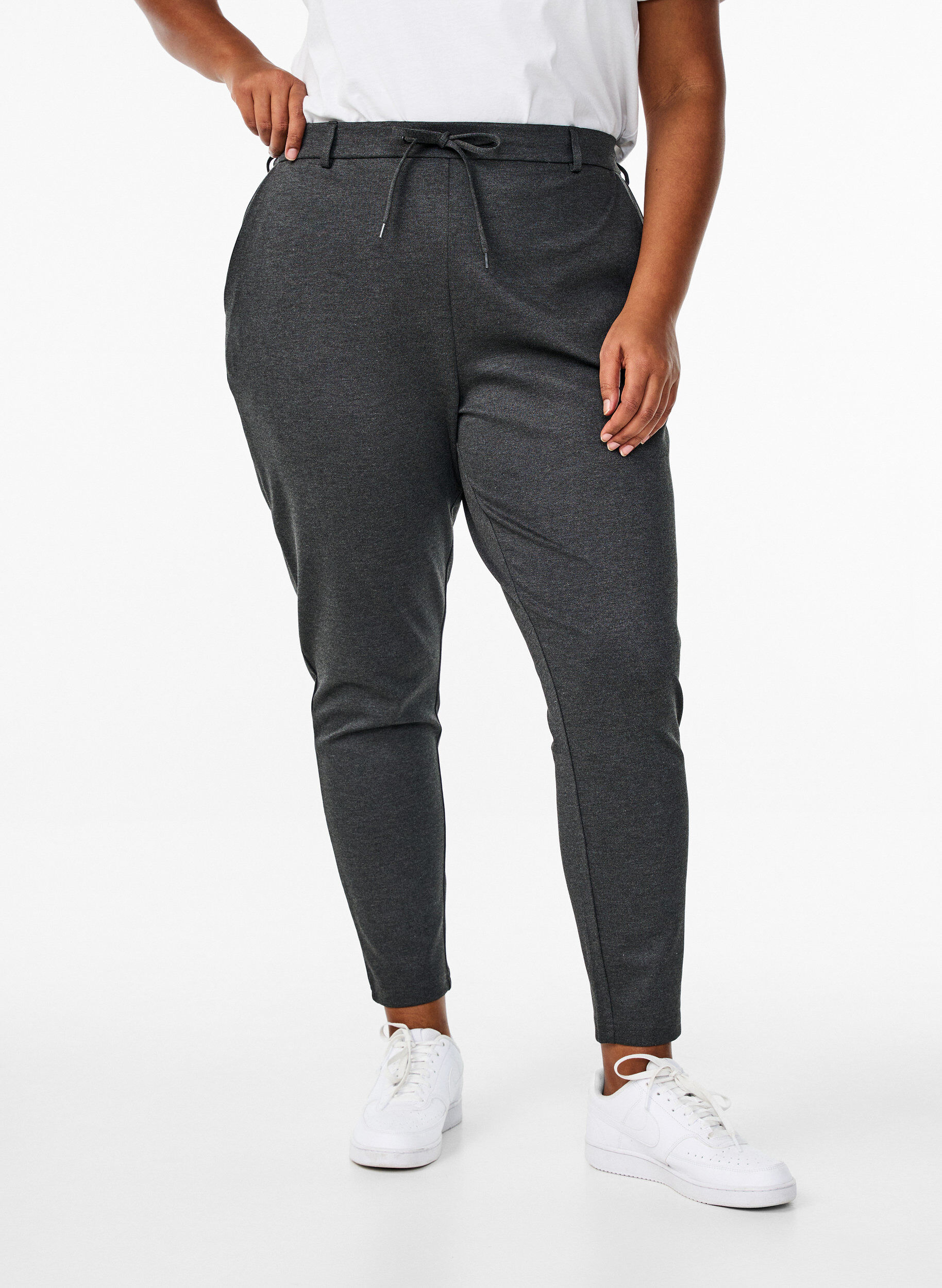 Zizzi Pantalon Maddison, Gris anthracite, Model image number 2