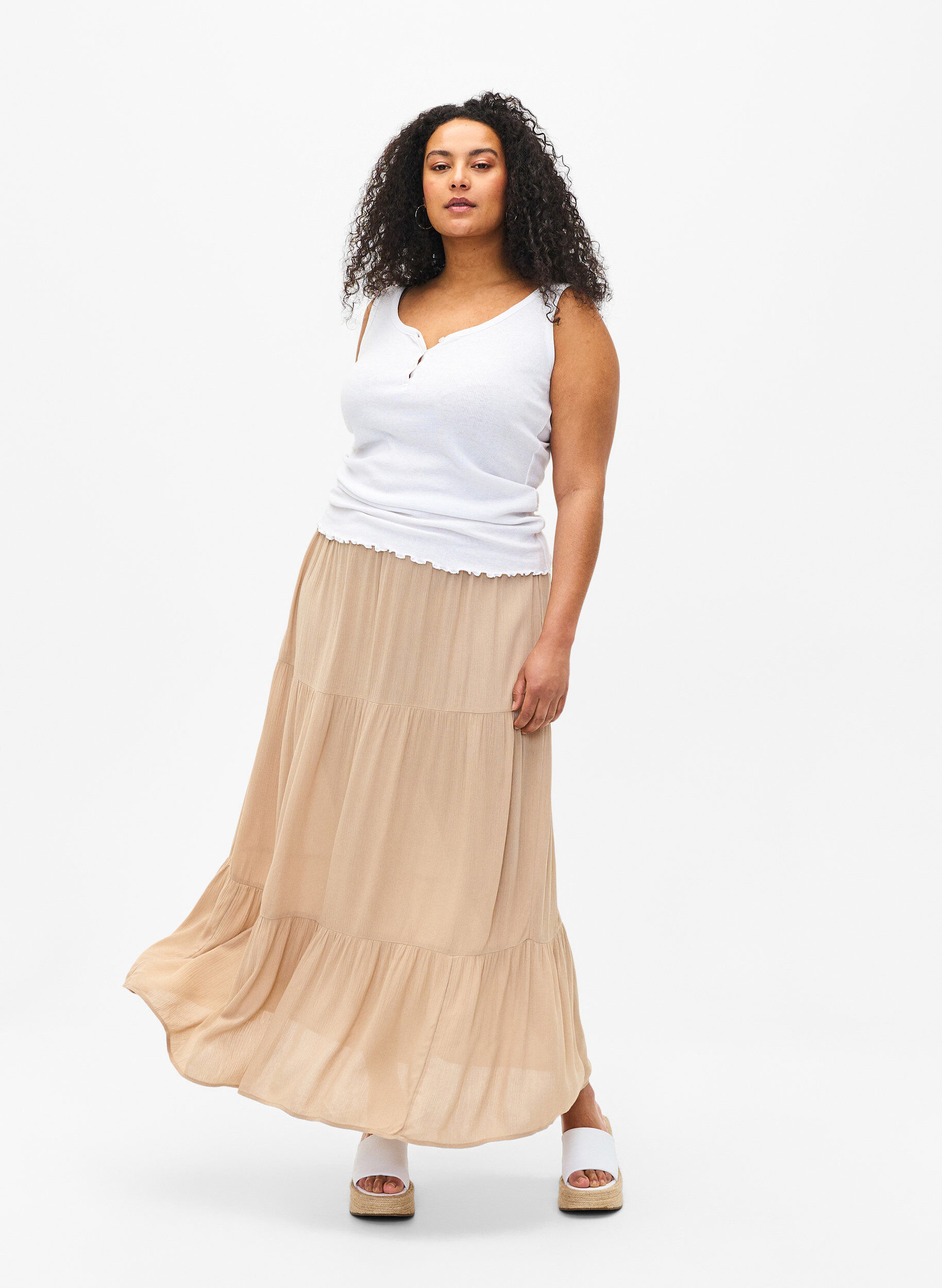Zizzi Jupe longue &agrave; taille &eacute;lastiqu&eacute;e, Beige, Model image number 0