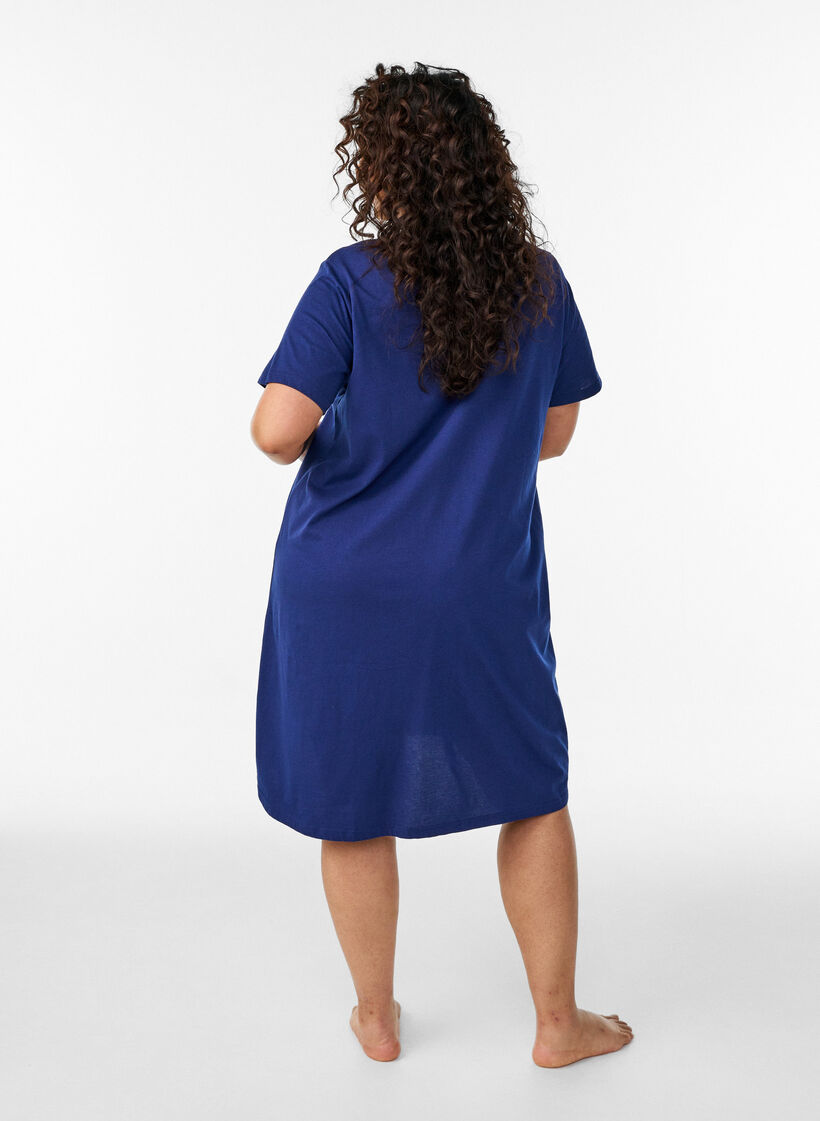 Chemise de nuit en coton biologique et &agrave; col en V, Bleu, Model image number 2