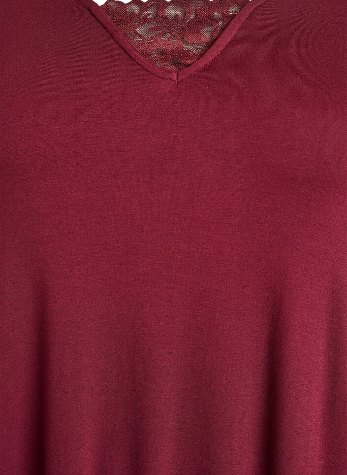 Chemise de nuit à manches longues avec empiècement en dentelle et col en V, Bordeaux, Packshot image number 2