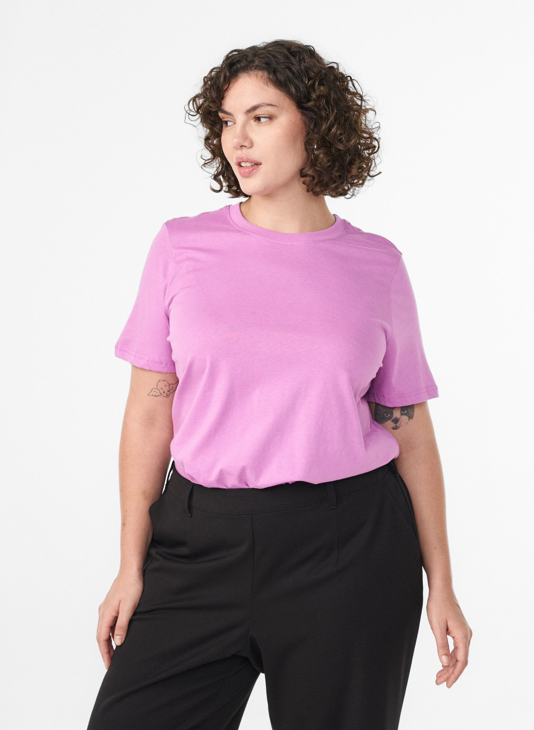 T-shirt basique en coton &agrave; col rond, Violet, Model
