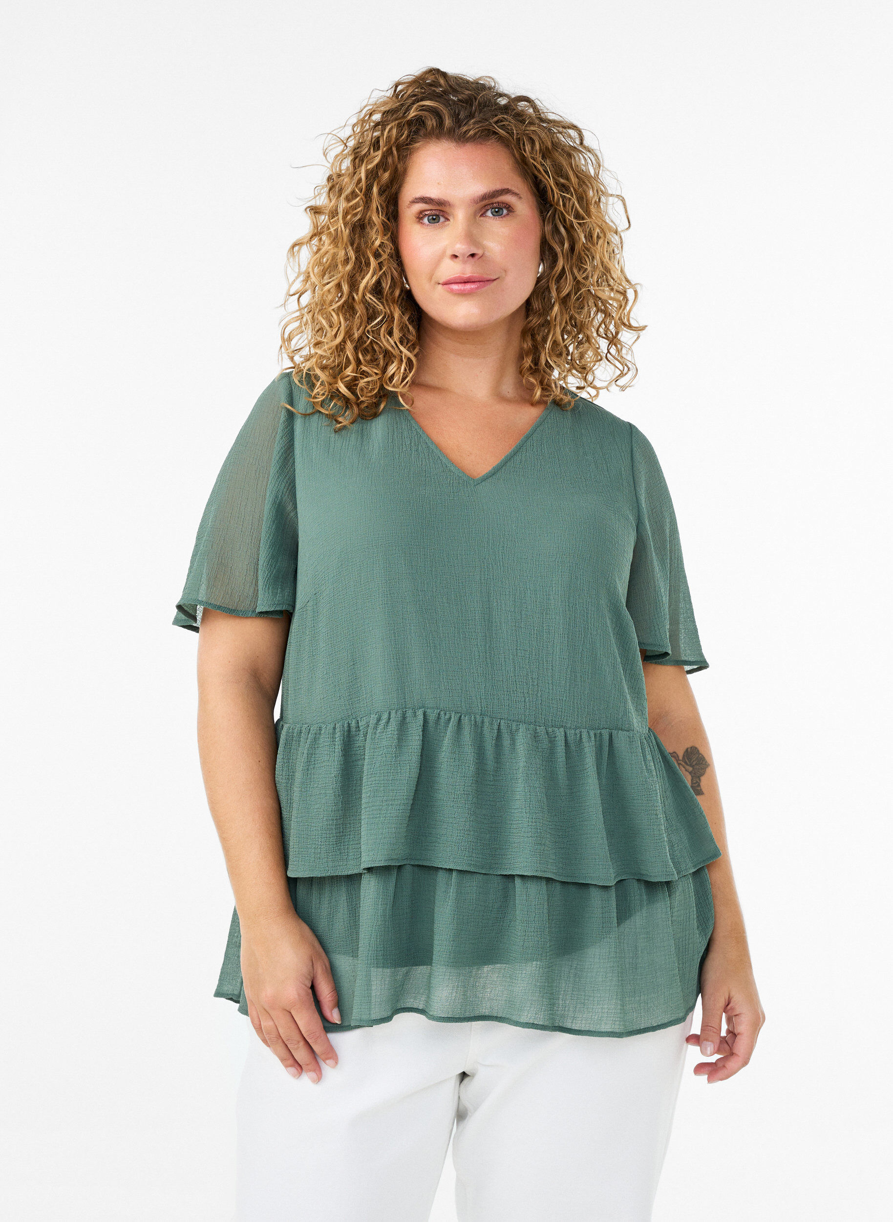 ZizziBlouse avec col en V et volants, Vert, Model image number 0