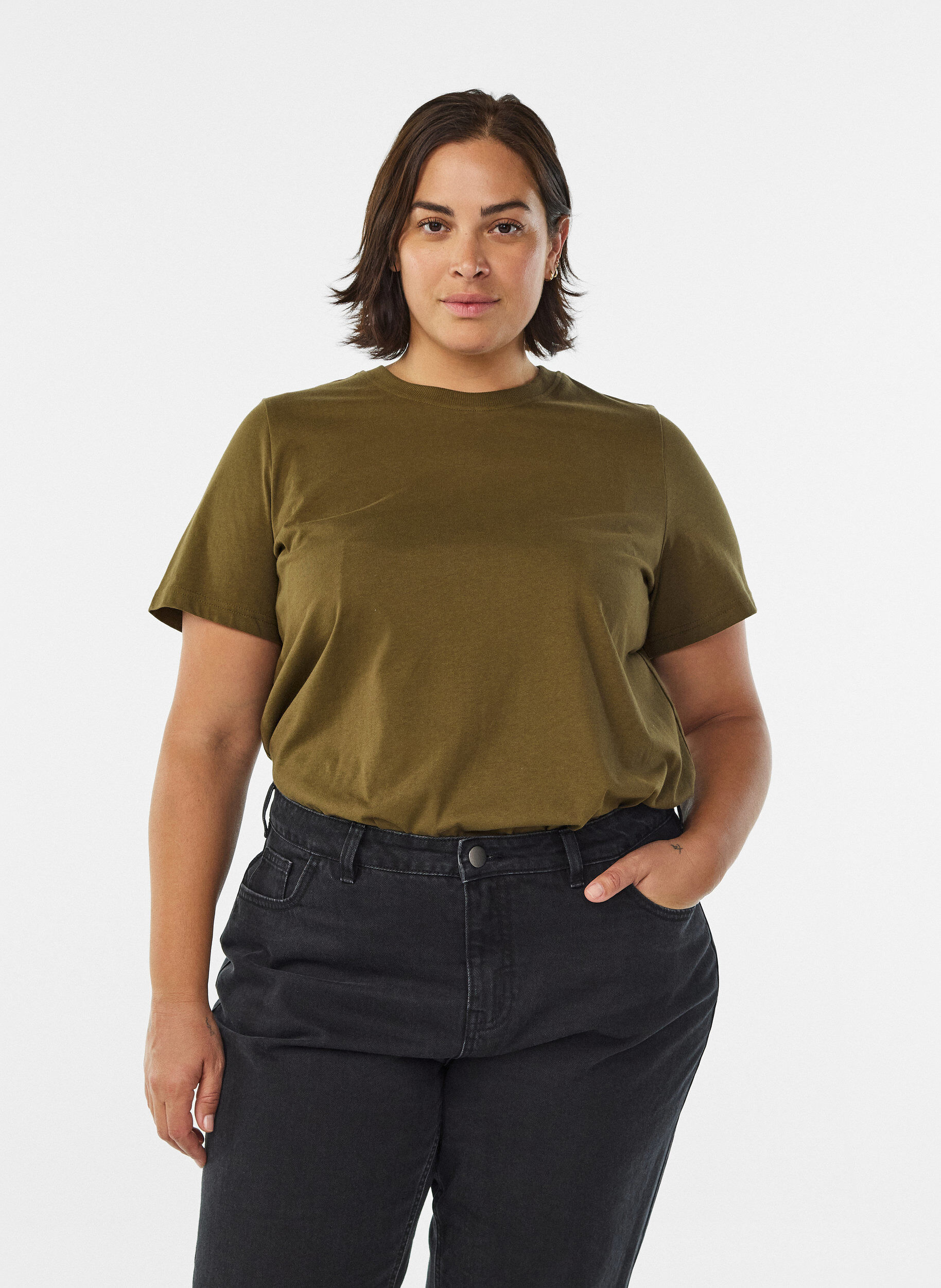 T-shirt basique en coton &agrave; col rond, Vert fonc&eacute;, Model