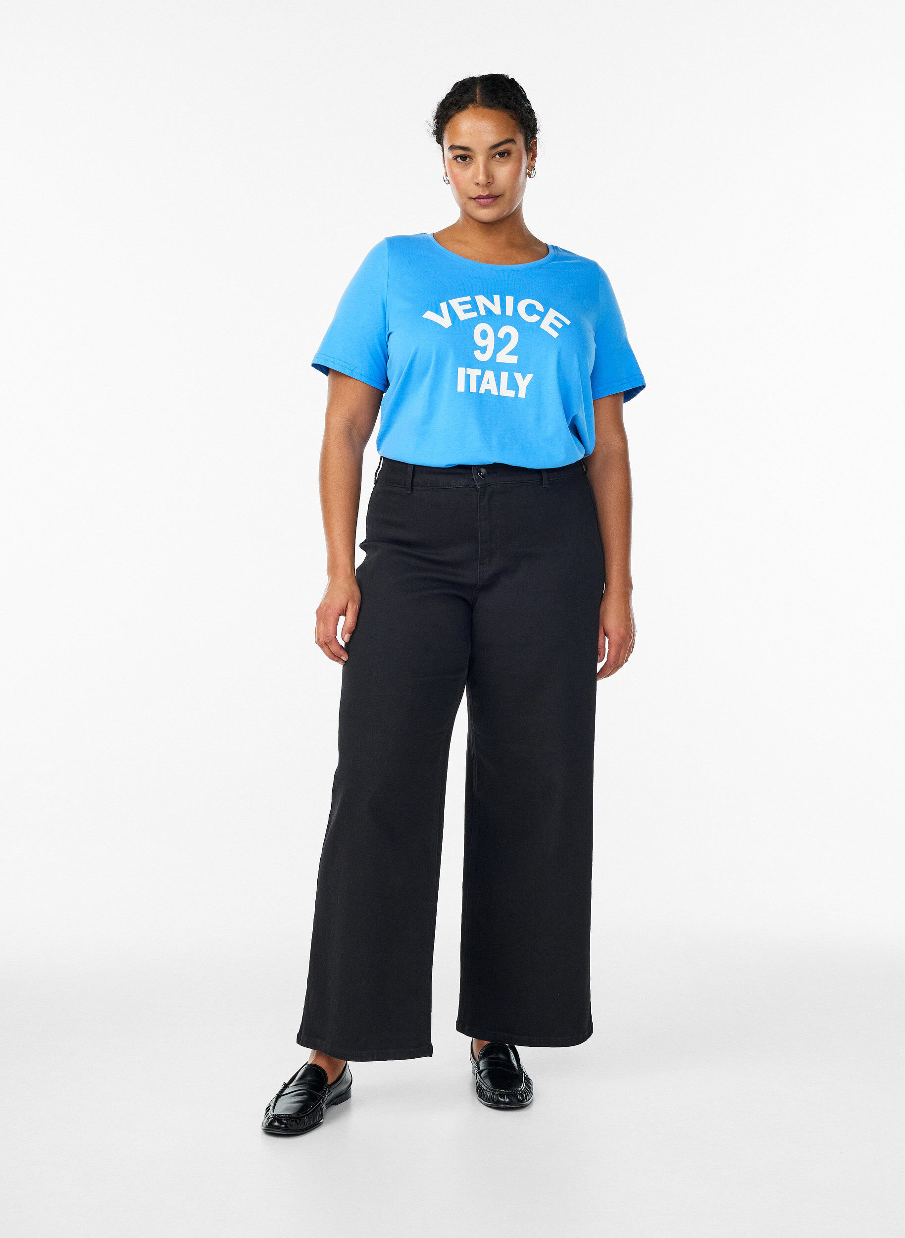 Zizzi T-shirt imprim&eacute;, Bleu, Model image number 1