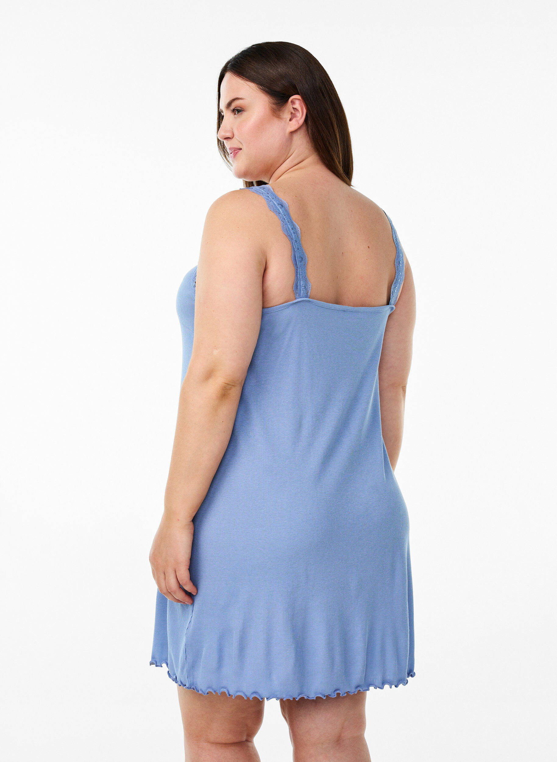 Zizzi Chemise de nuit avec ourlet en dentelle, Bleu, Model image number 2