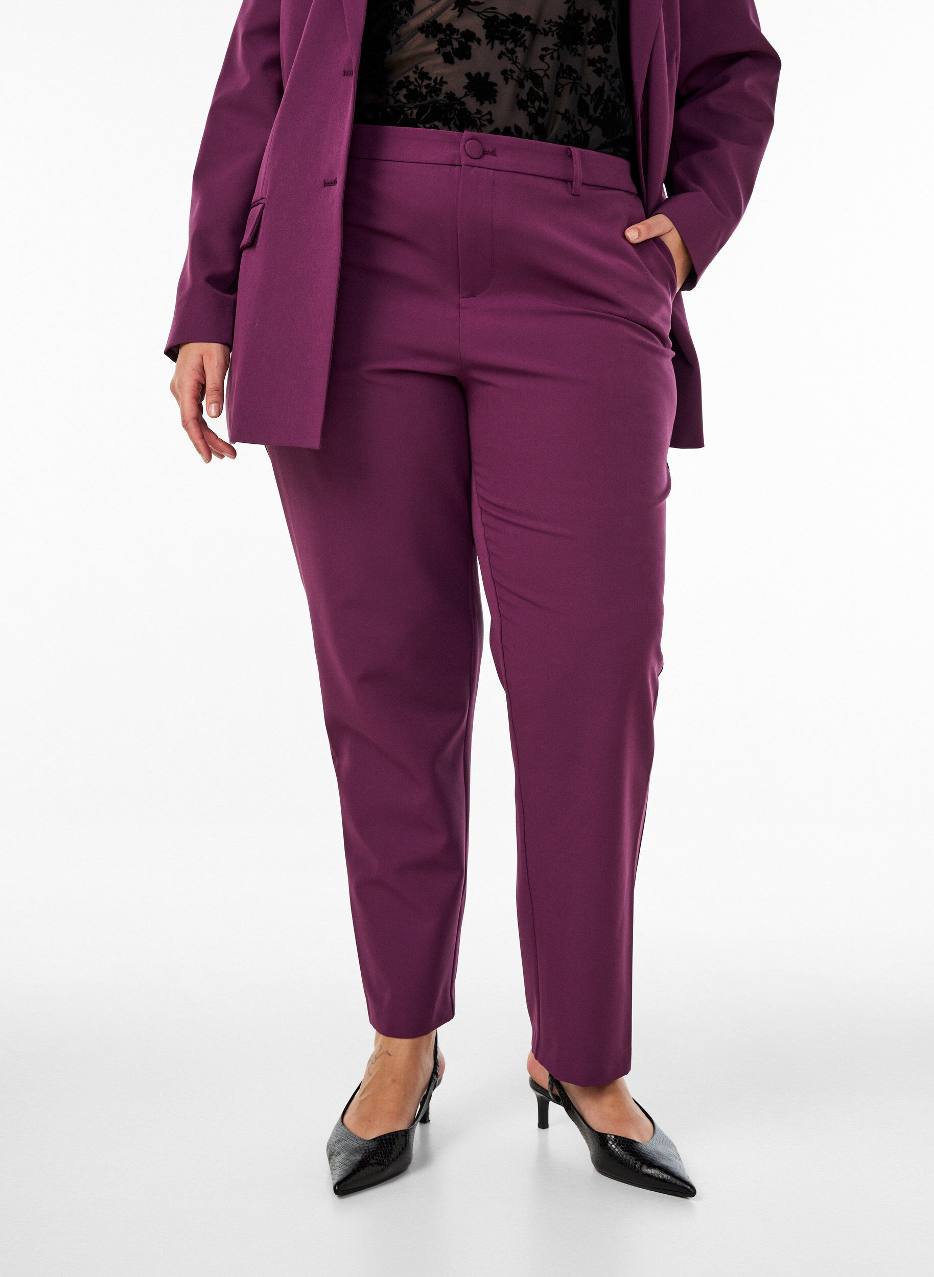 ZizziPantalon avec poches et jambes droites, Violet, Model image number 2