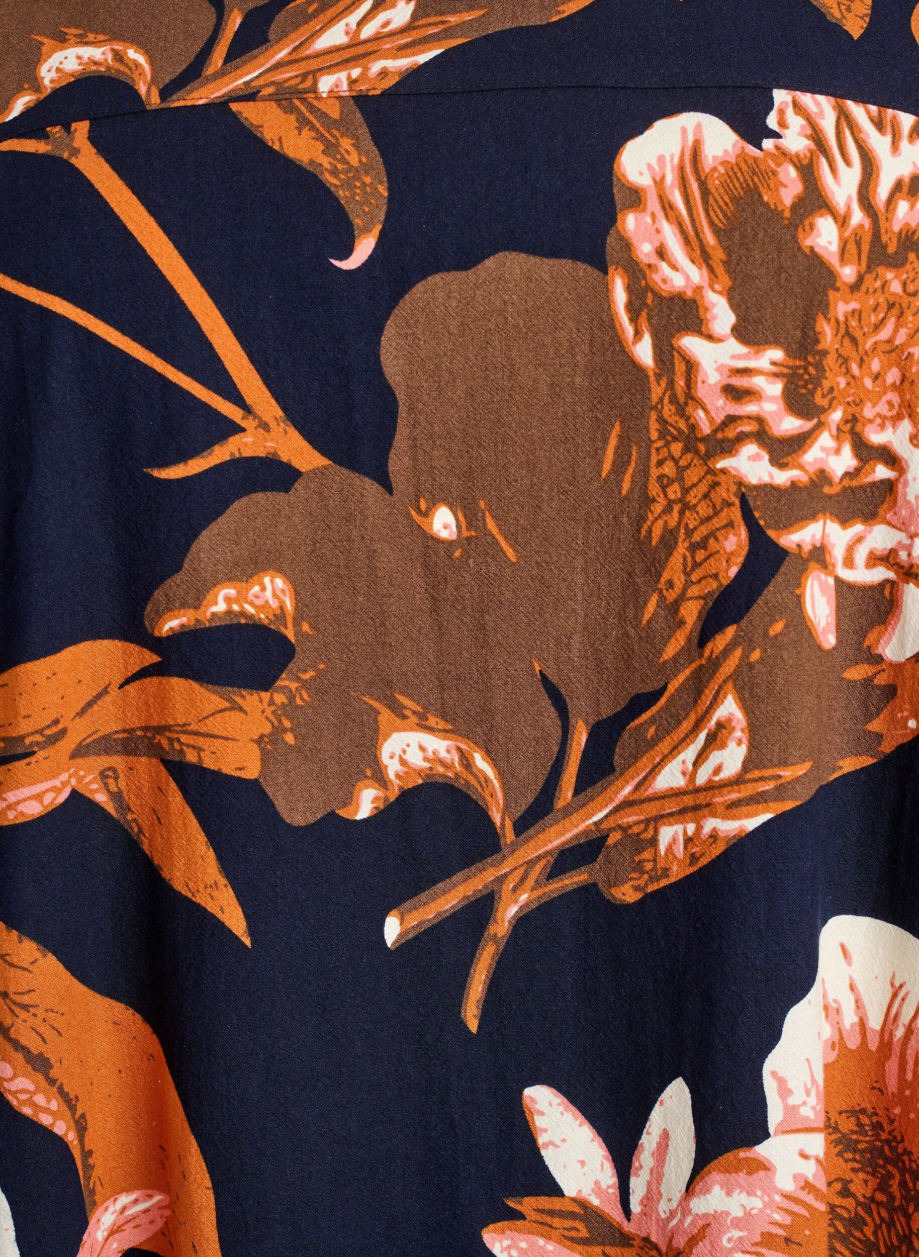 ZizziRobe courte en coton avec un ourlet &eacute;lastique et des manches longues, Noir, Packshot image number 2