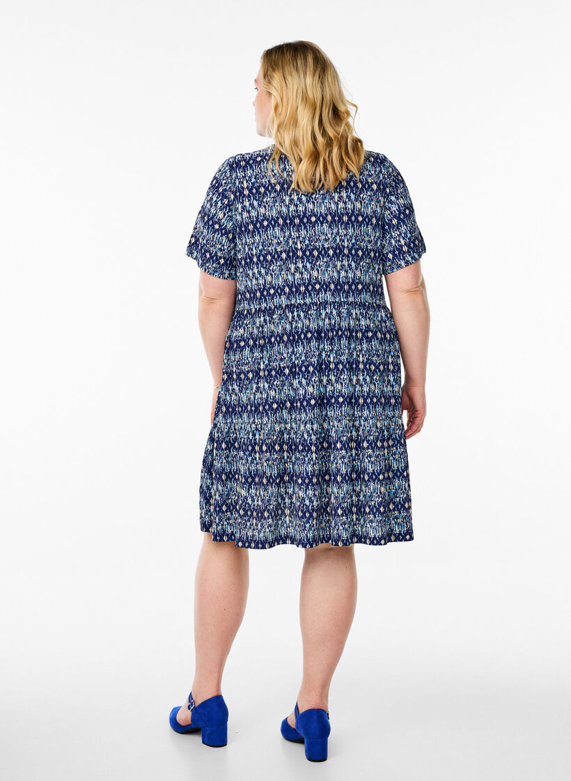 Robe &agrave; motifs avec empi&egrave;cements, Bleu, Model image number 2
