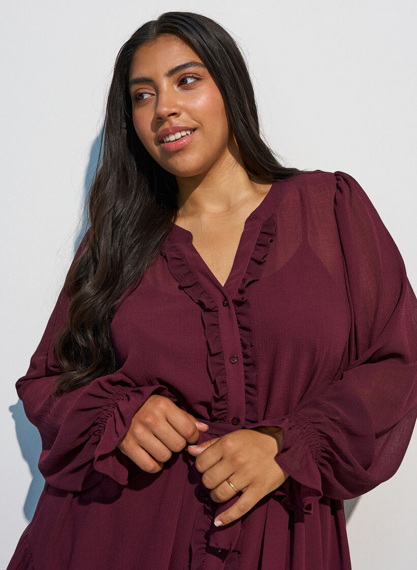 Robe en tissu tiss&eacute; l&eacute;ger avec des volants et une ceinture &agrave; nouer, Bordeaux, Model image number 3