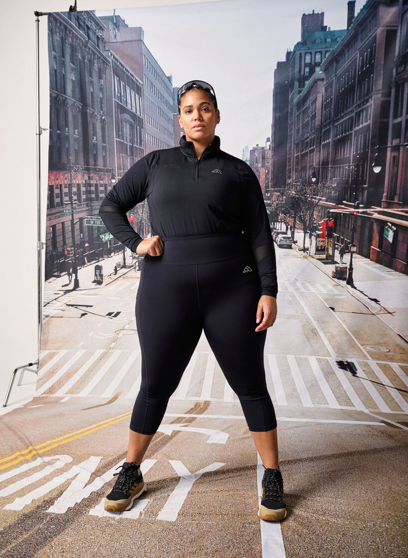 Leggings de sport longueur 3/4 avec poches, Black, Image image number 0