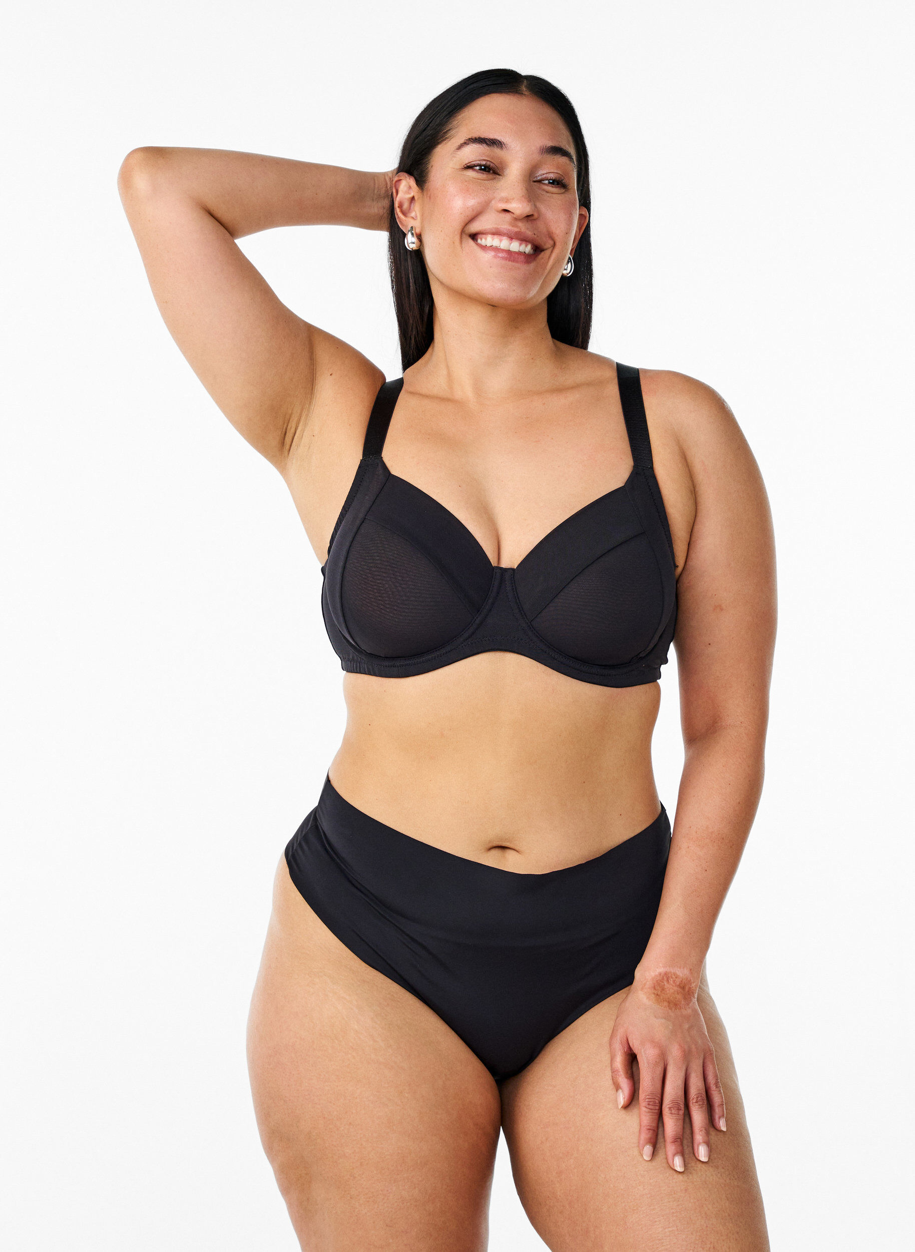 Zizzi Soutien-gorge couvrant basic en maille, Noir, Model image number 1