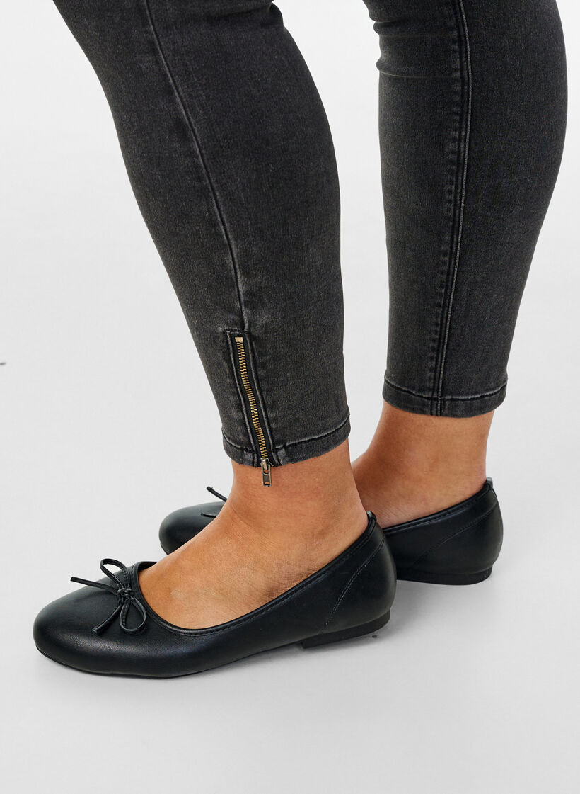 Jean court Amy avec fermeture éclair, Gris, Model image number 4