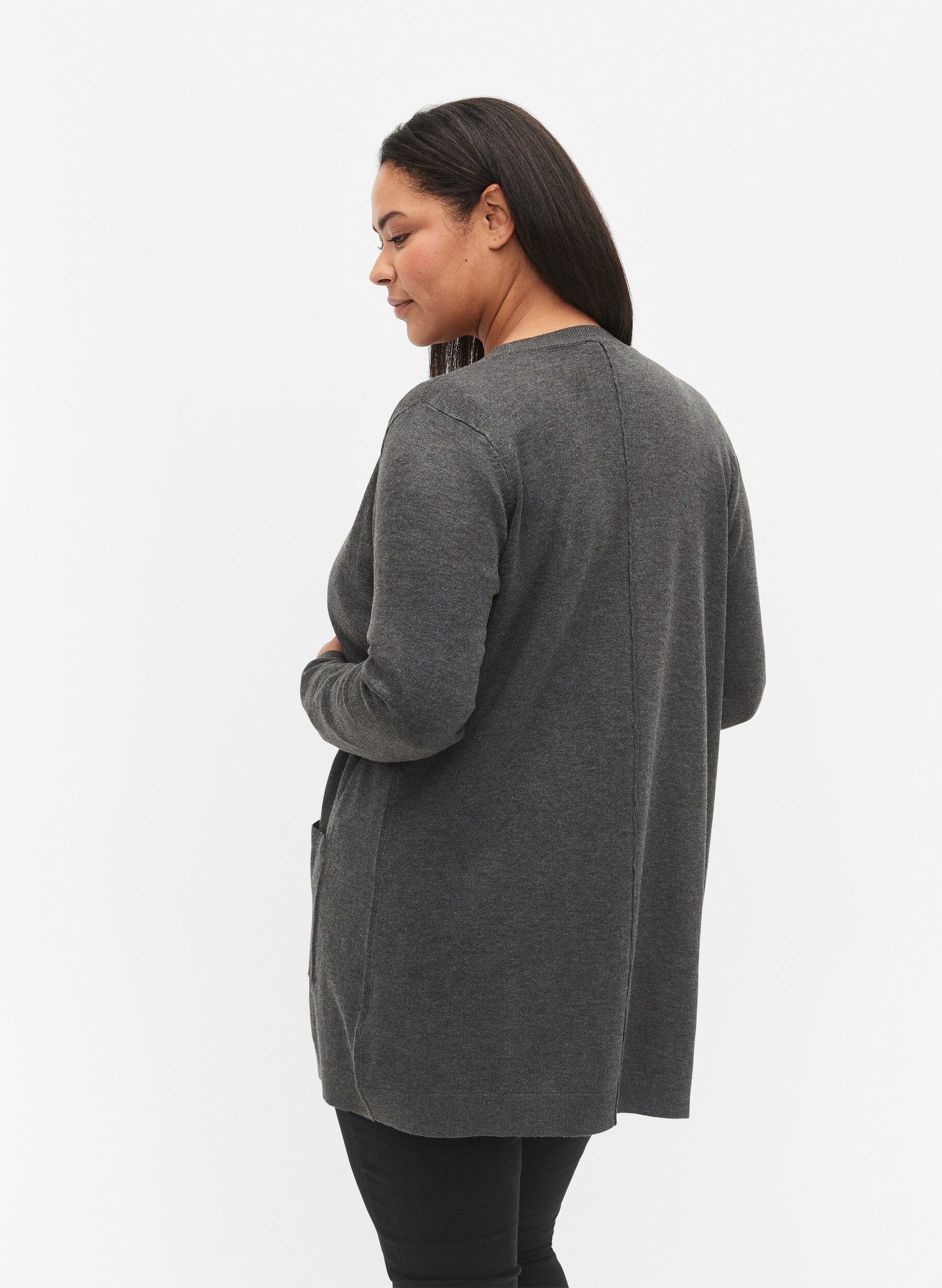 Zizzi Long cardigan tricot&eacute; en m&eacute;lange de viscose, Gris anthracite, Model image number 2
