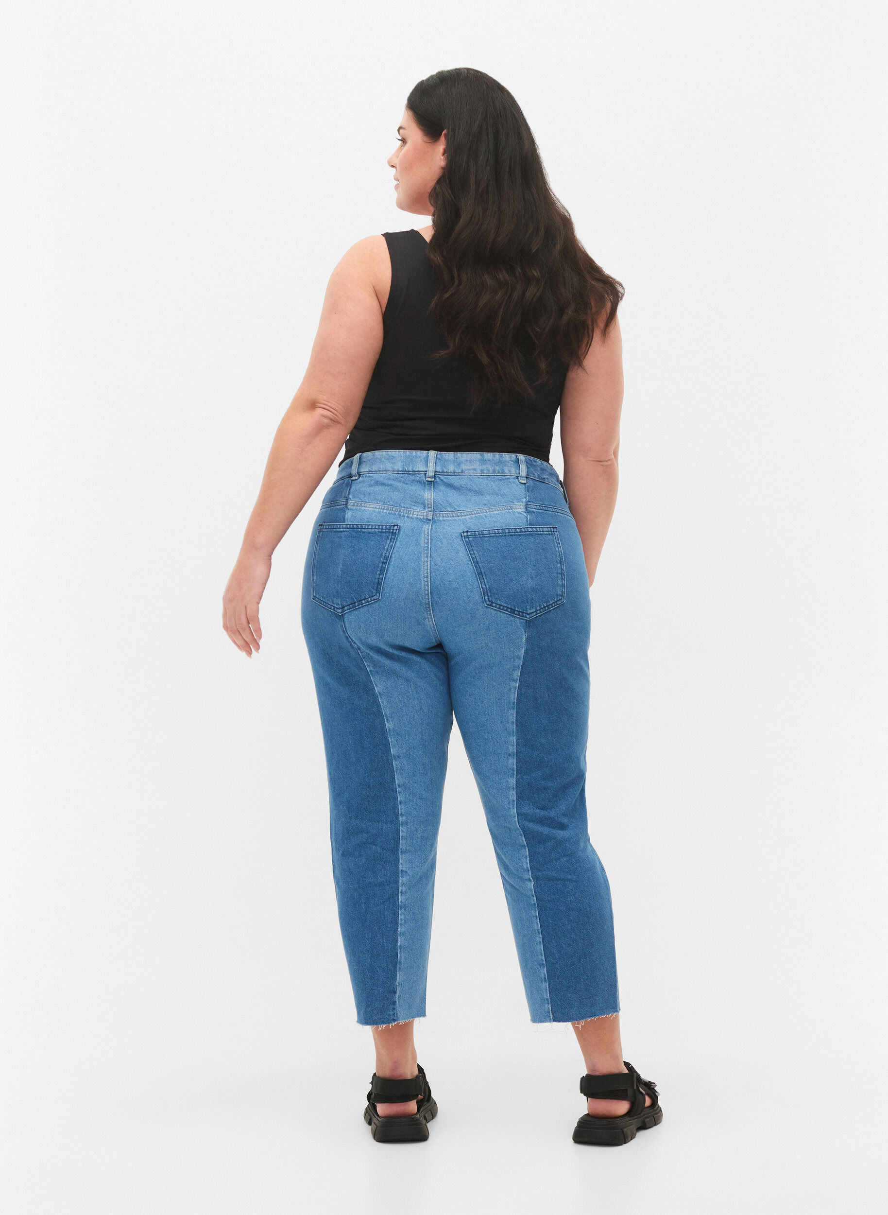 Zizzi Jean Vera court avec bloc de couleurs, Blue denim, Model image number 1