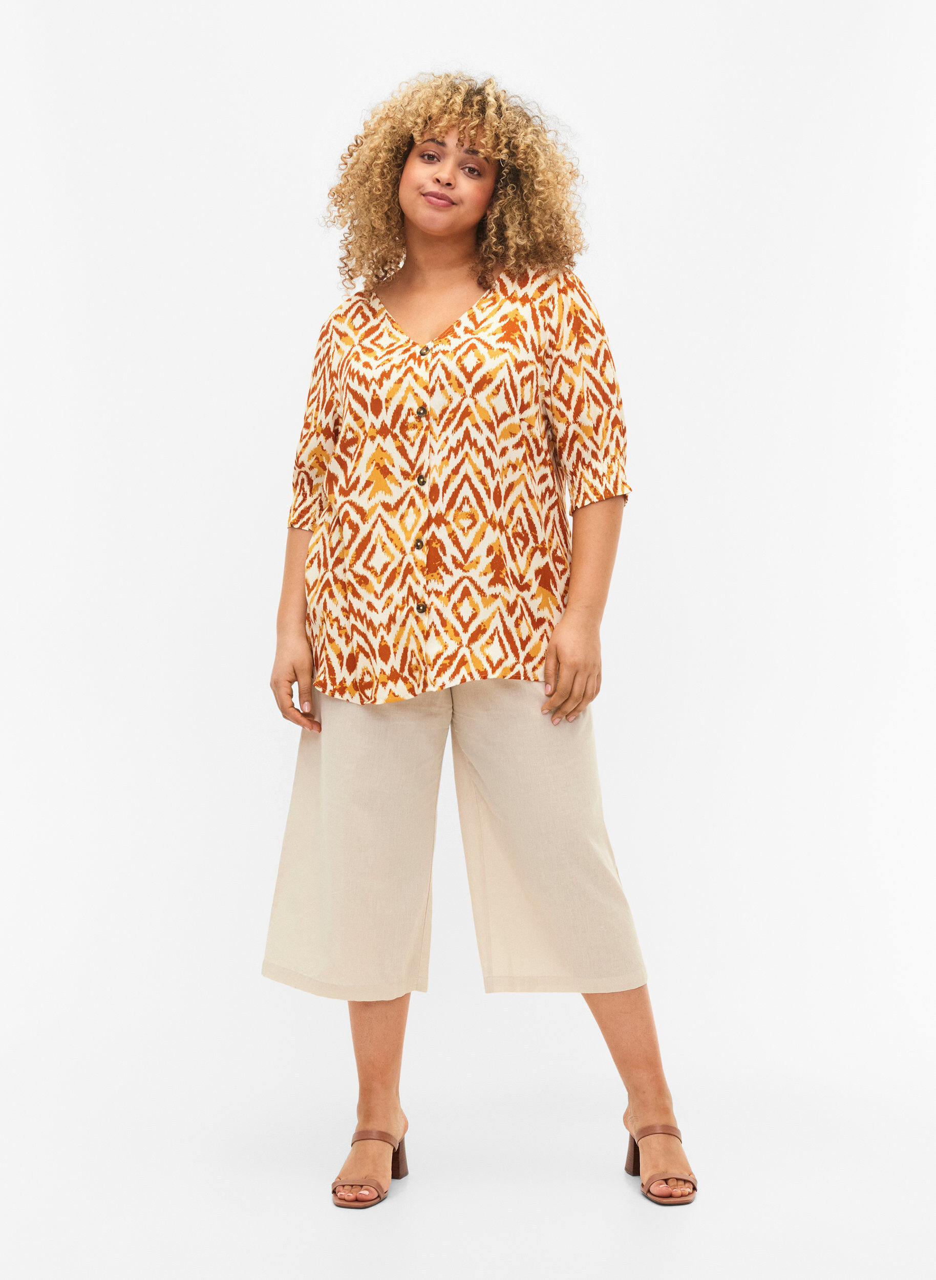ZizziBlouse en viscose avec boutons, Amber Green Tribe, Model image number 2