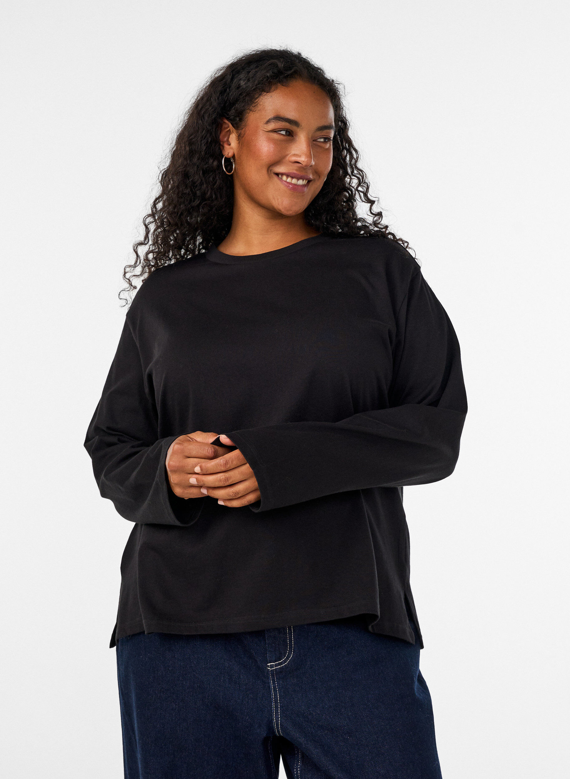 T-shirt Basic avec manches longues, Noir, Model