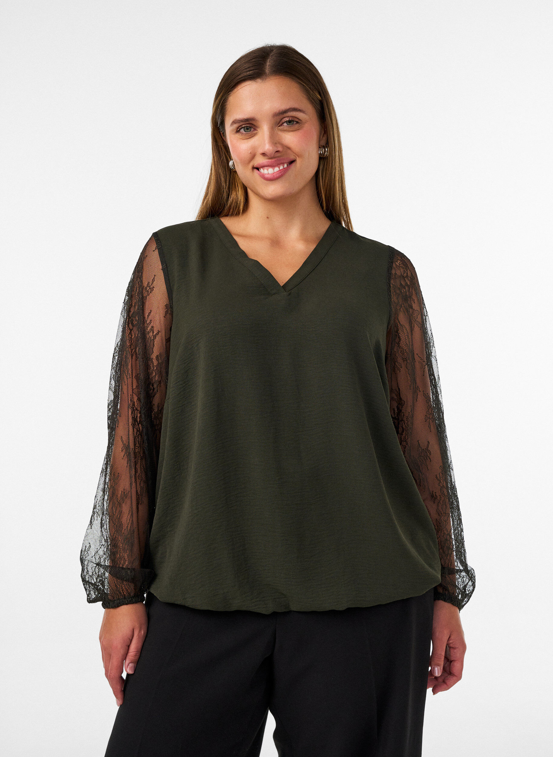 Blouse avec manches en dentelle et coupe ballon, Vert fonc&eacute;, Model
