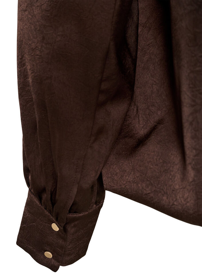 Blouse aspect satin&eacute; avec coupe ballon, Marron, Packshot image number 3