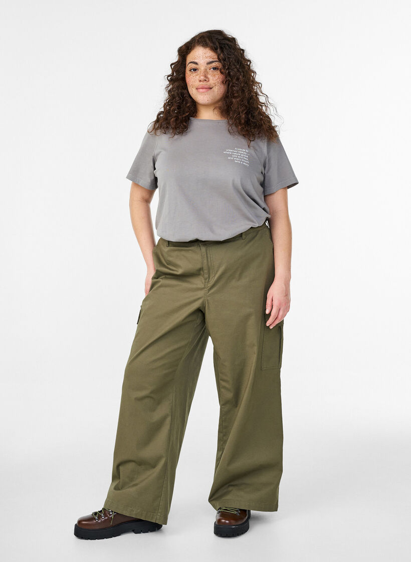 T-shirt en coton avec imprim&eacute; devant et dos, Gris clair, Model image number 1