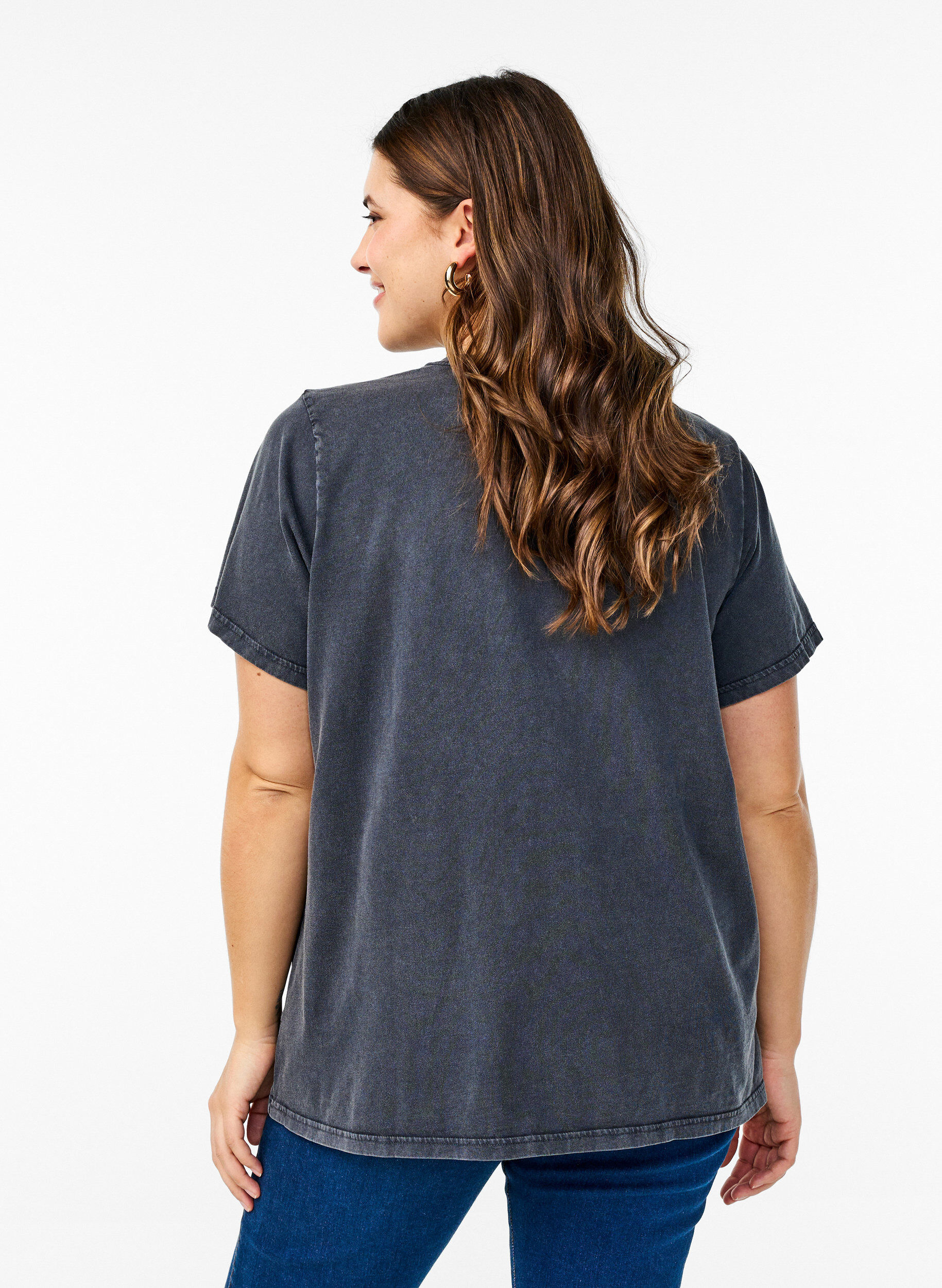 Zizzi T-shirt en coton biologique avec impression graphique, Gris, Model image number 2