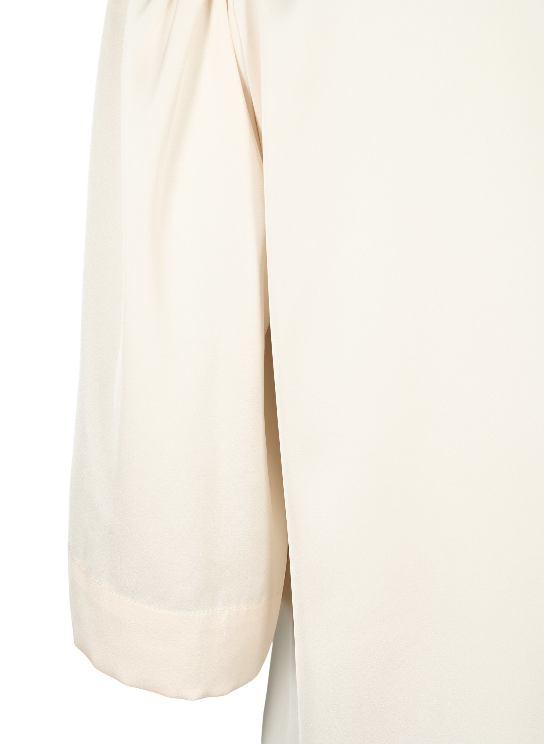 Zizzi Blouse en satin avec manches mi-longues, Champagne, Packshot image number 3