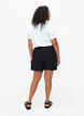 Short ample en viscose, Black, Model image number 1