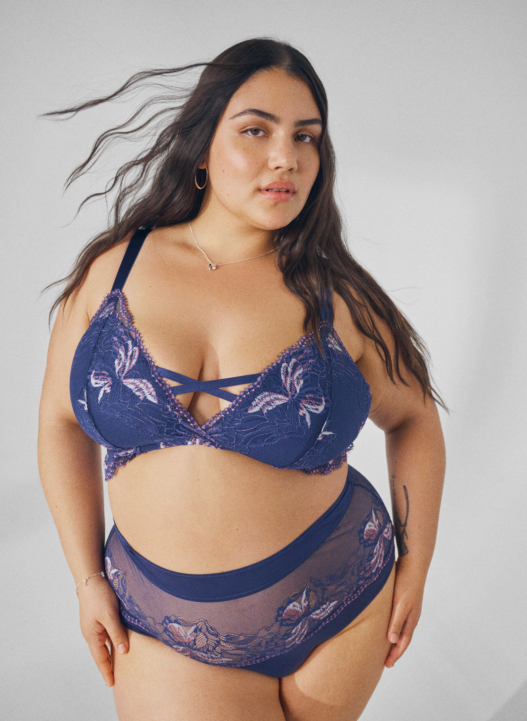 Zizzi Culotte hipster avec dentelle et taille r&eacute;guli&egrave;re, Medieval Blue, Image image number 0
