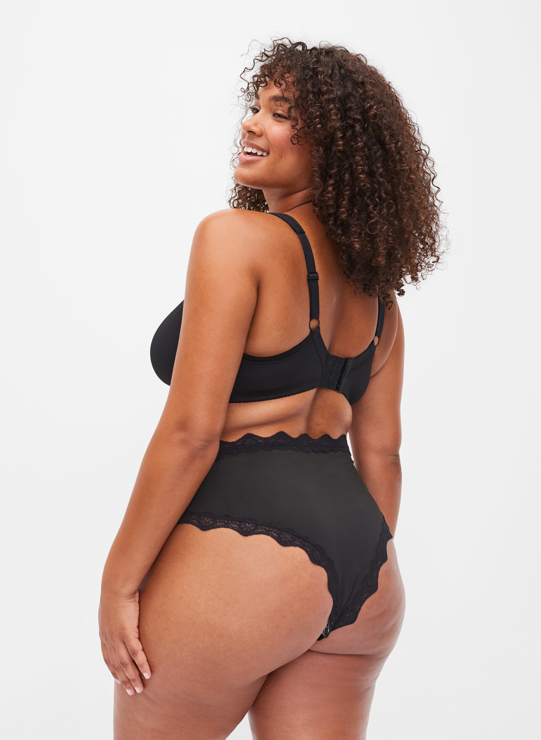 Zizzi Culotte 2-pack avec bords en dentelle, Black, Model image number 1
