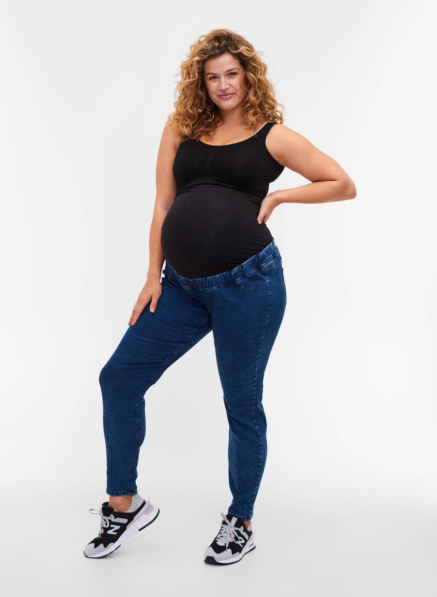 Zizzi Jegging de grossesse avec poches arri&egrave;re, Dark blue, Model image number 2