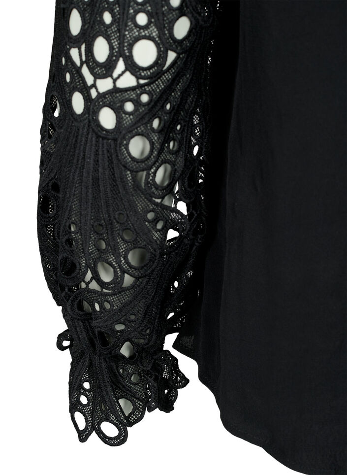 Chemisier en viscose avec manches en crochet, Black, Packshot image number 3
