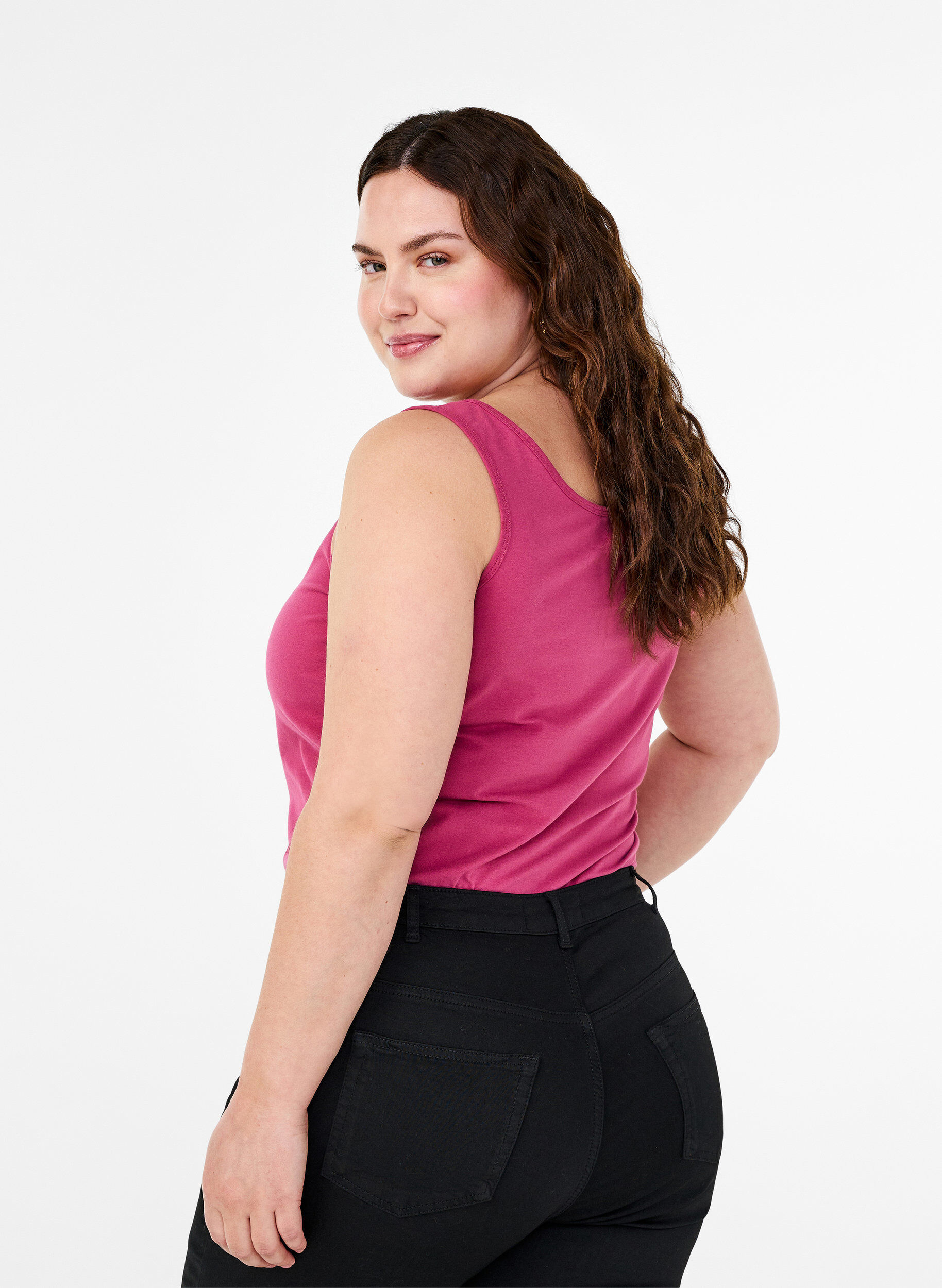 Zizzi Top basique de couleur unie en coton, Bordeaux, Model image number 2