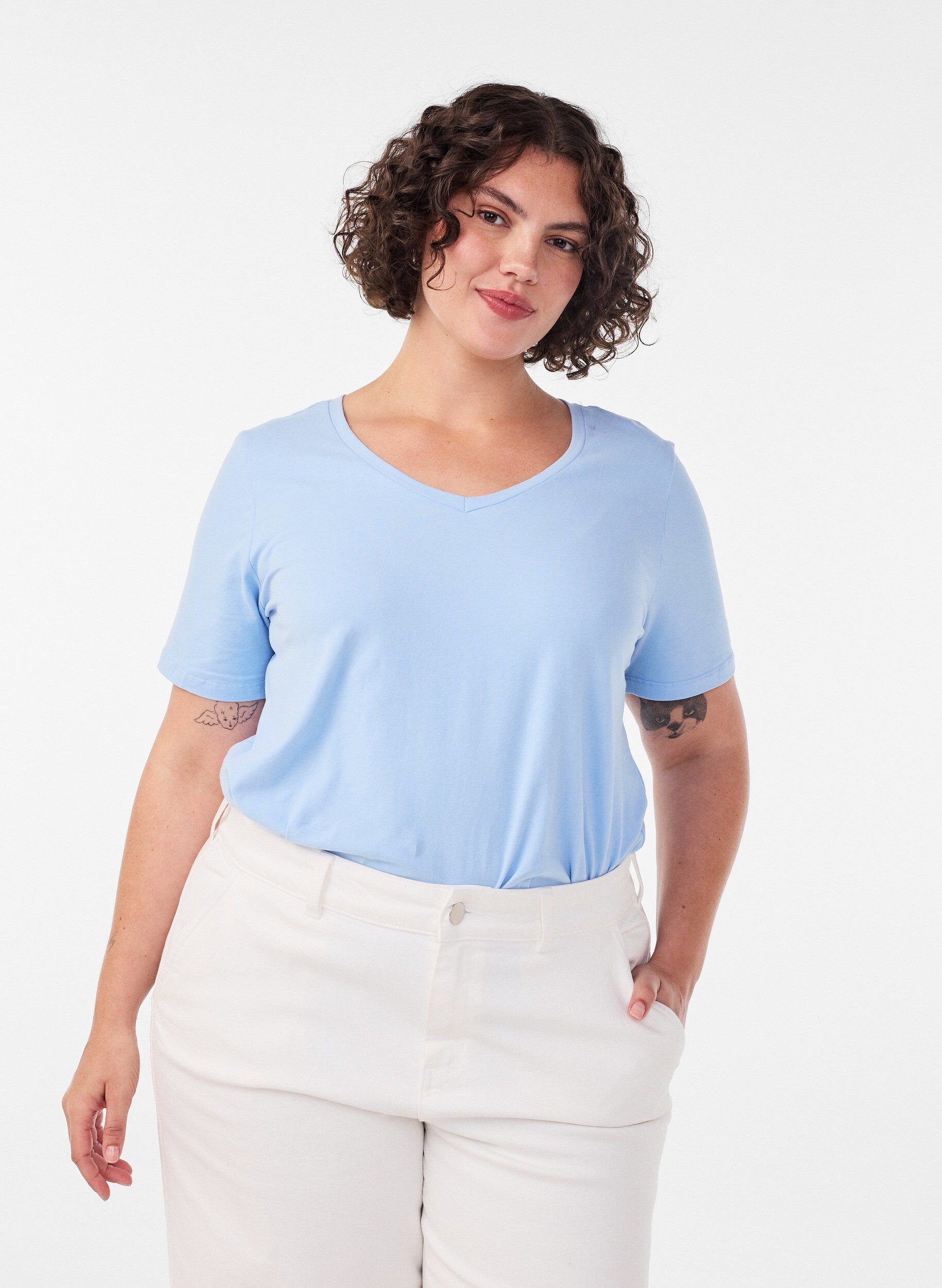 T-shirt en coton uni basique, Bleu Clair, Model