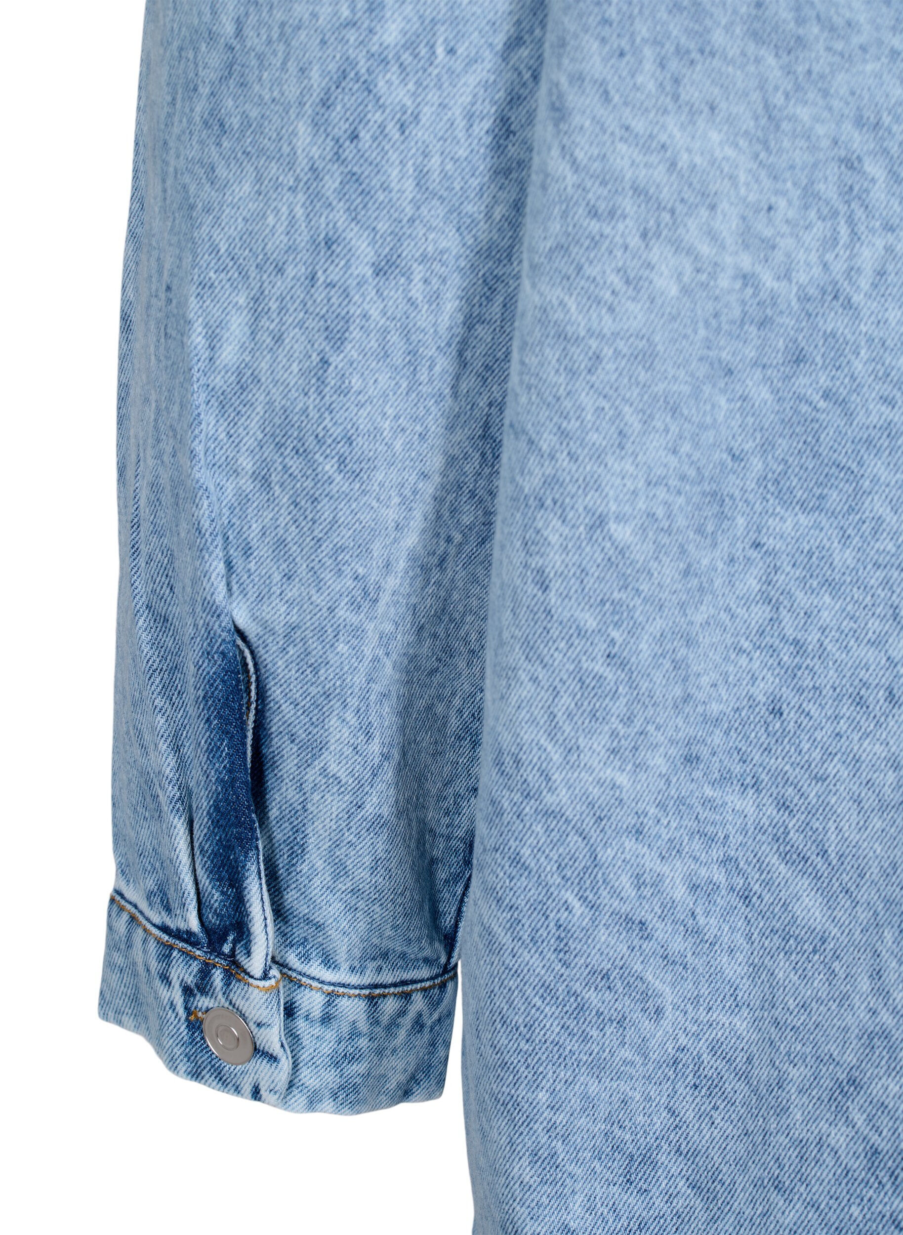 Zizzi Veste en jean ample avec boutons, Light blue denim, Packshot image number 4