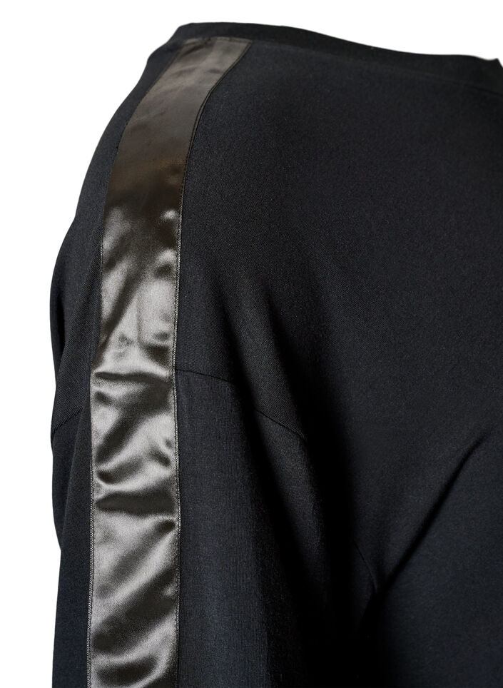 T-shirt de nuit en modal avec bande contrastante, Noir, Packshot image number 3