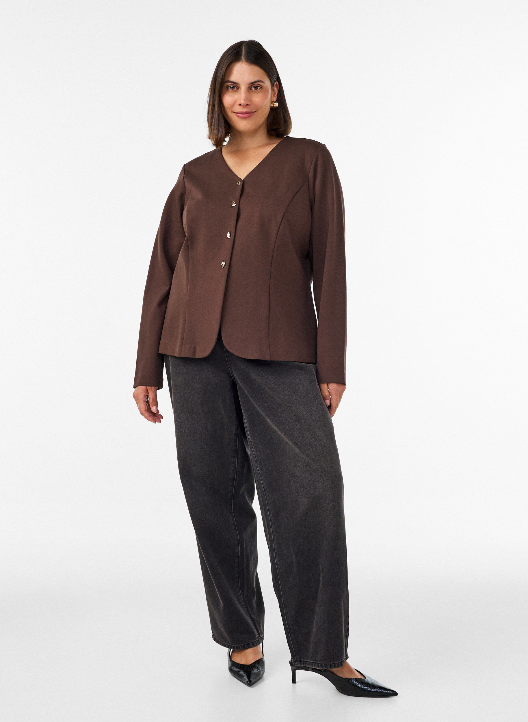 ZizziCardigan ajust&eacute; en jersey avec boutons d&eacute;coratifs, Marron, Model image number 1