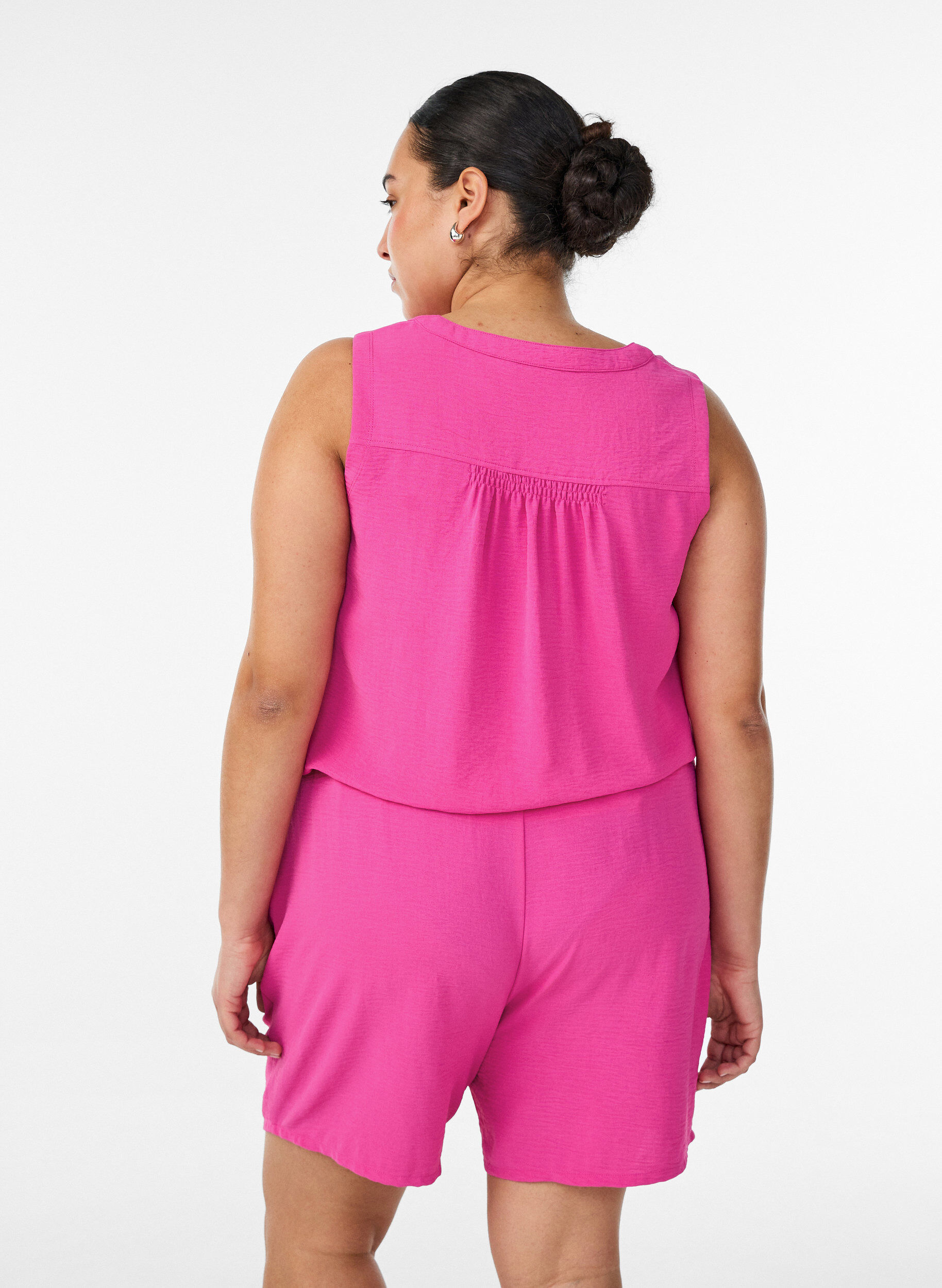 ZizziShort avec poches et ceinture &eacute;lastique, Rose, Model image number 2