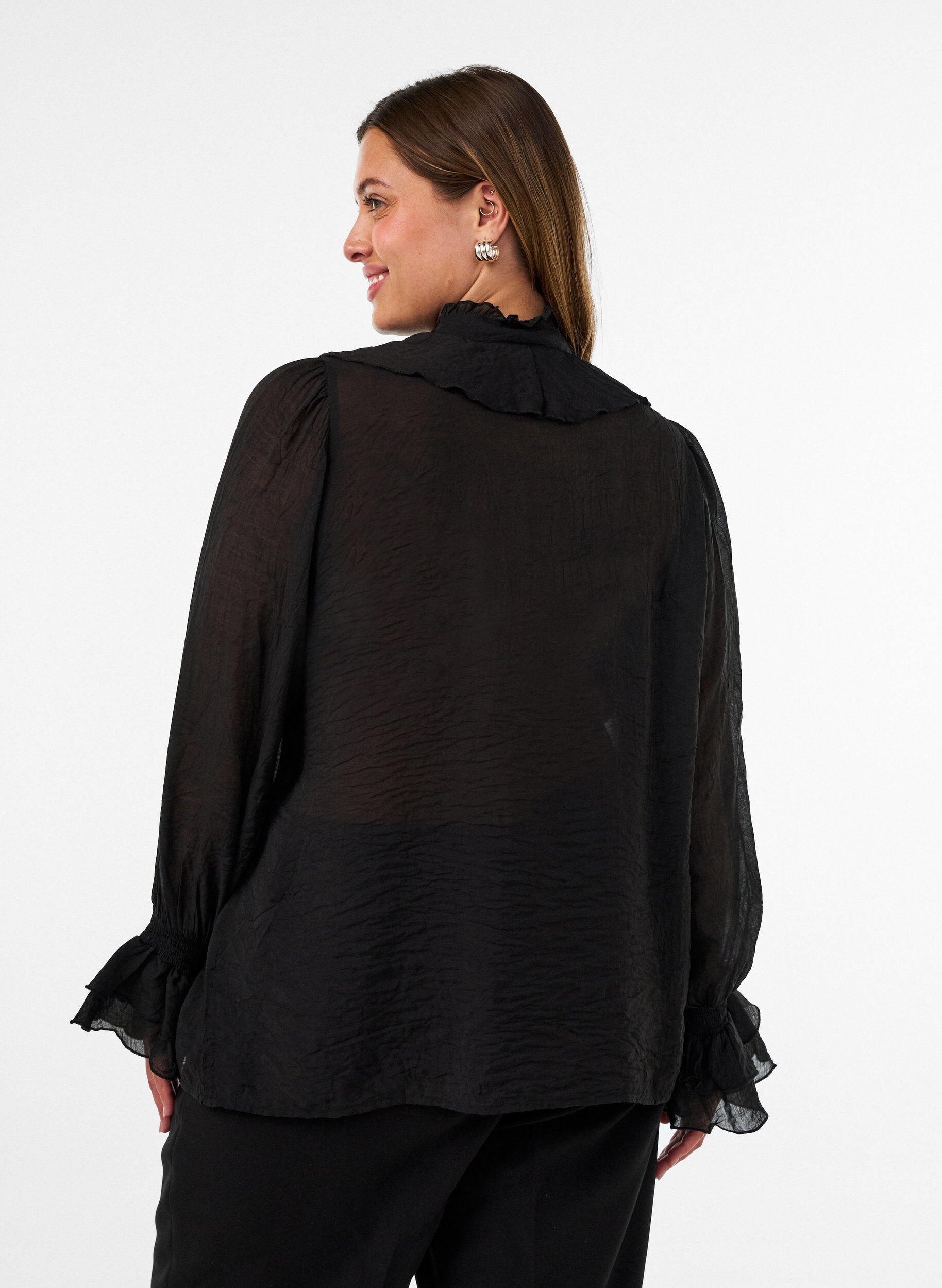 ZizziBlouse en viscose avec volants et manches longues, Noir, Model image number 2