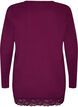 Blouse en jersey avec bordure en dentelle asym&eacute;trique, Violet, Packshot image number 1