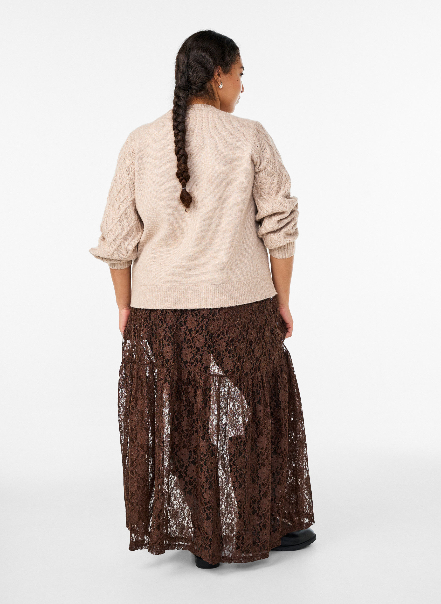 Zizzi Jupe maxi en dentelle, Marron, Model image number 1