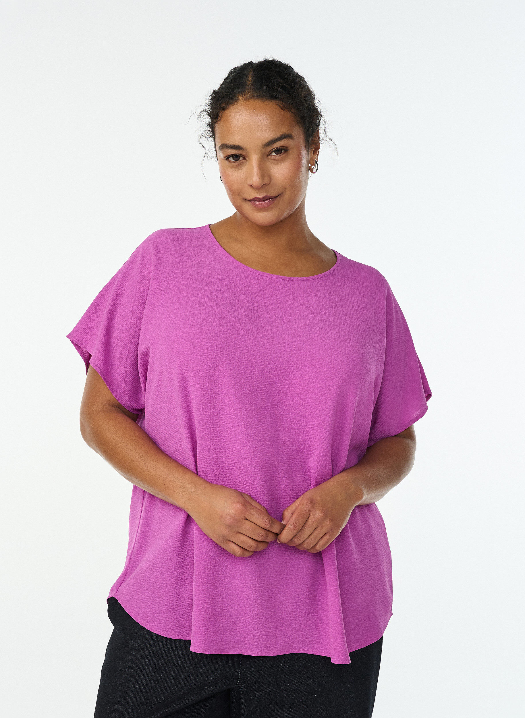 Zizzi Blouse &agrave; manches courtes et encolure ronde, Violet, Model image number 0