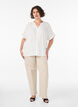 Chemise en viscose avec manches courtes et d&eacute;tail fronc&eacute;, Vanille, Model image number 1