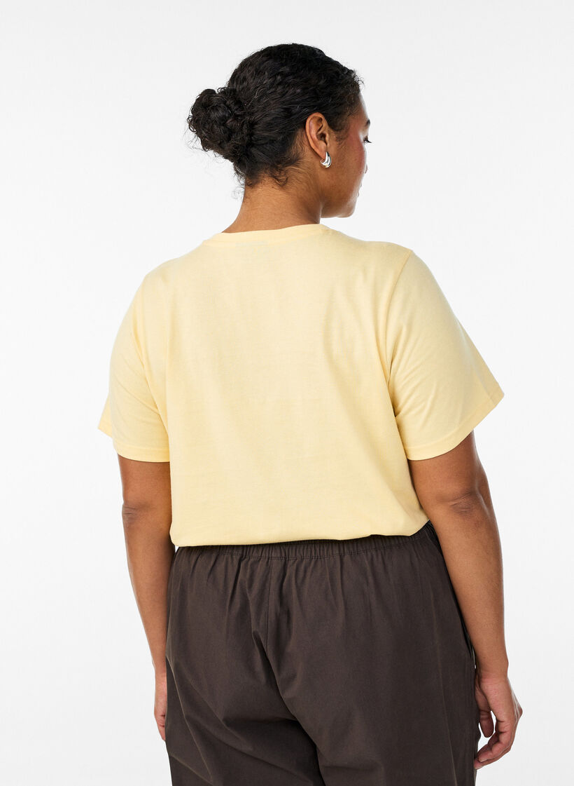 T-shirt en coton avec texte brod&eacute;, Jaune clair, Model image number 2